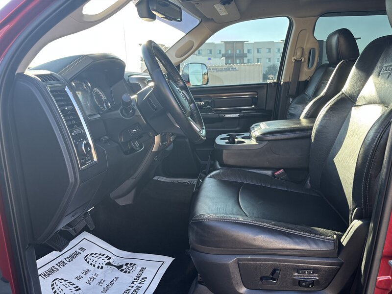 Used 2015 RAM 2500 Laramie w/ Convenience Group AWD/4WD image 11