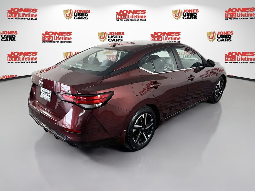 Used 2024 Nissan Sentra SV FWD image 15