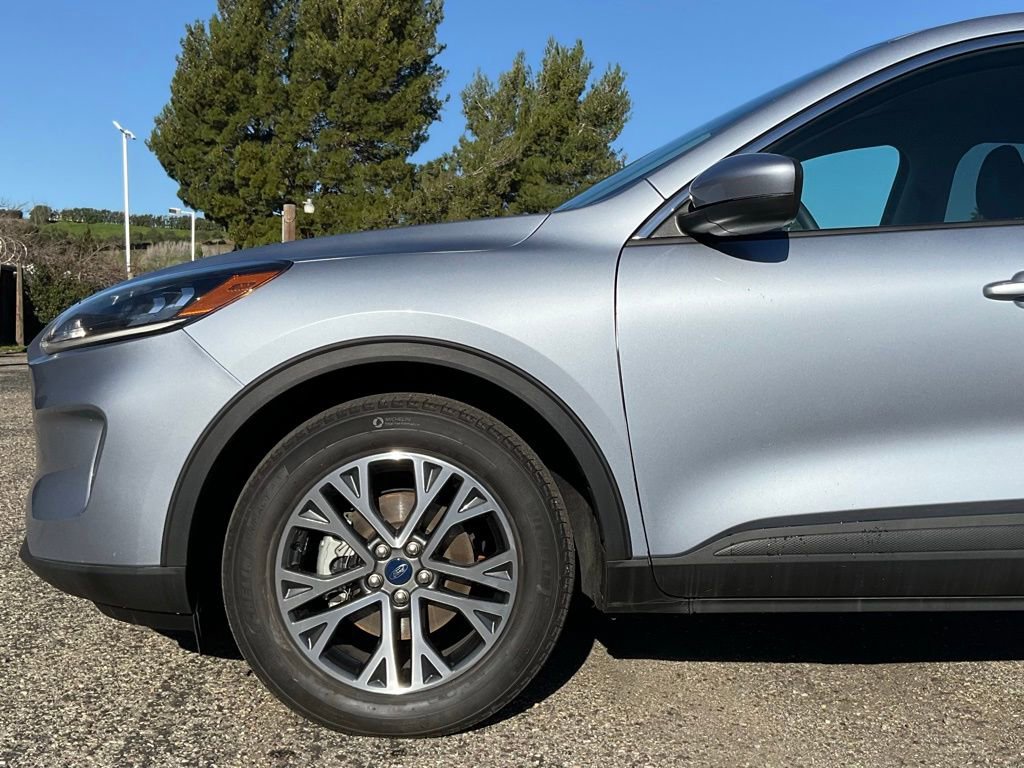 Certified 2022 Ford Escape SEL w/ Technology Package image 10