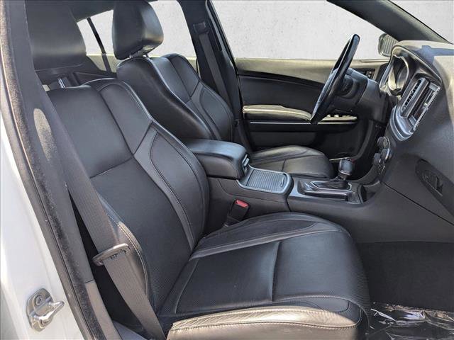 Used 2019 Dodge Charger SXT w/ Leather Interior Group RWD image 21
