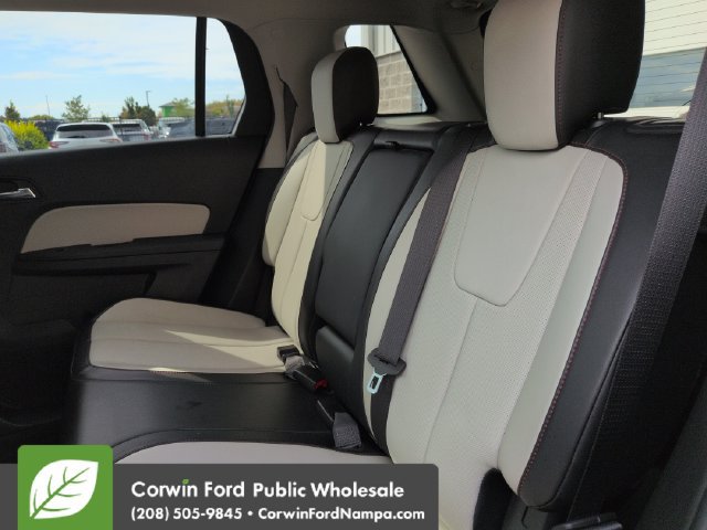Used 2017 GMC Terrain SLT w/ Open Road Package AWD/4WD image 25
