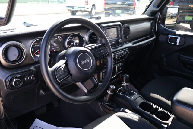 Used 2018 Jeep Wrangler Sport image 10