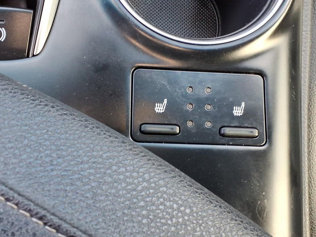 Used 2018 Toyota Camry XSE image 20