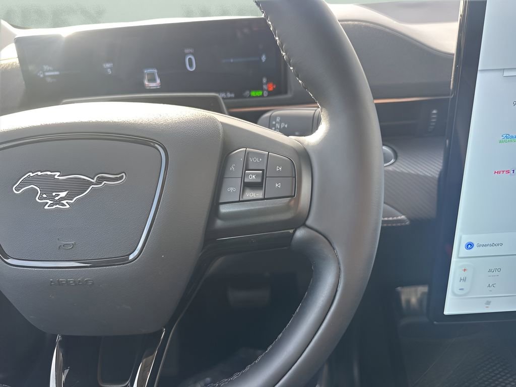Used 2025 Ford Mustang Mach-E Select image 15
