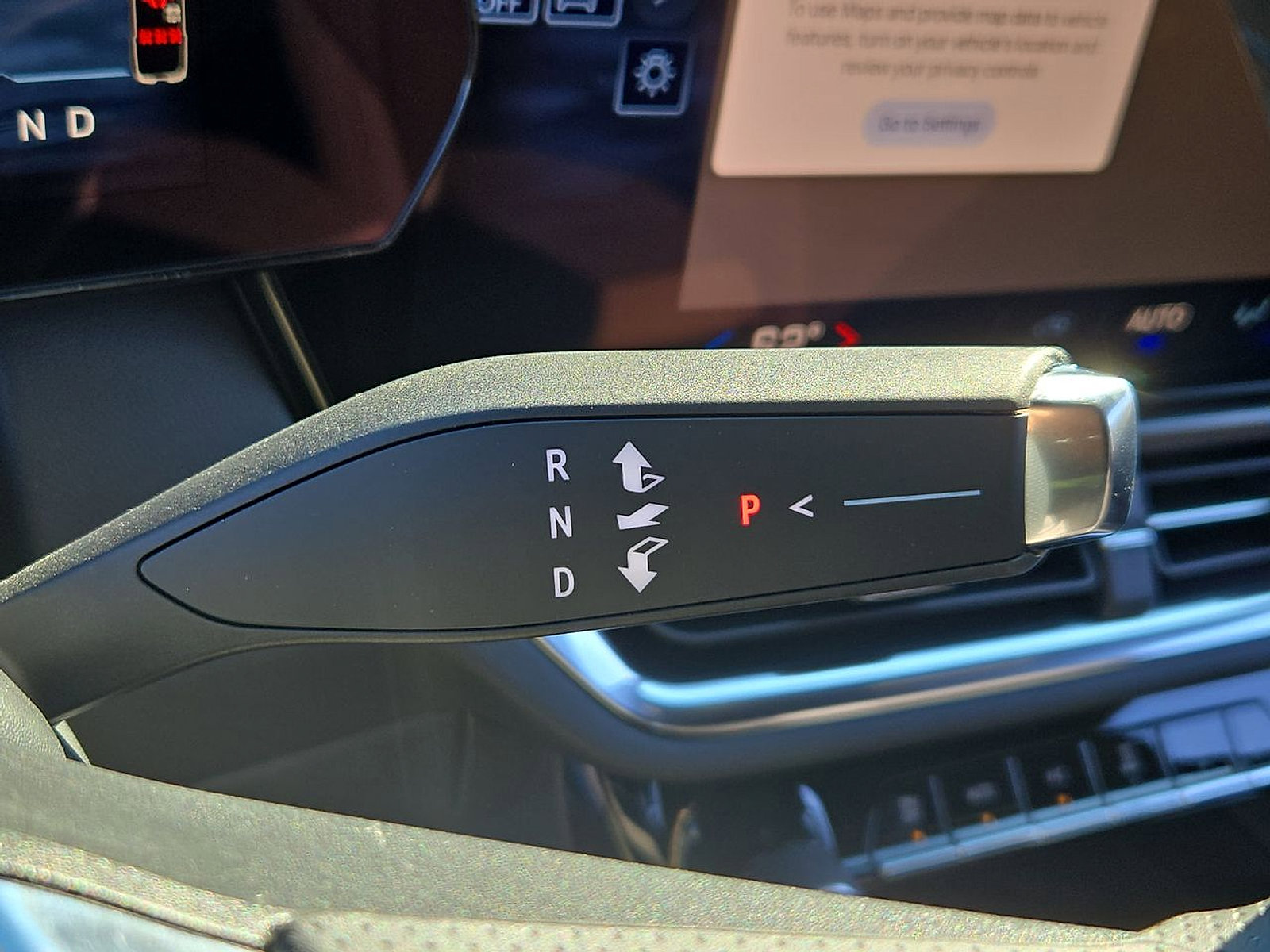 New 2026 Chevrolet Equinox EV LT image 15