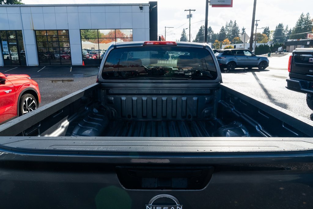 Used 2025 Nissan Frontier SV image 7