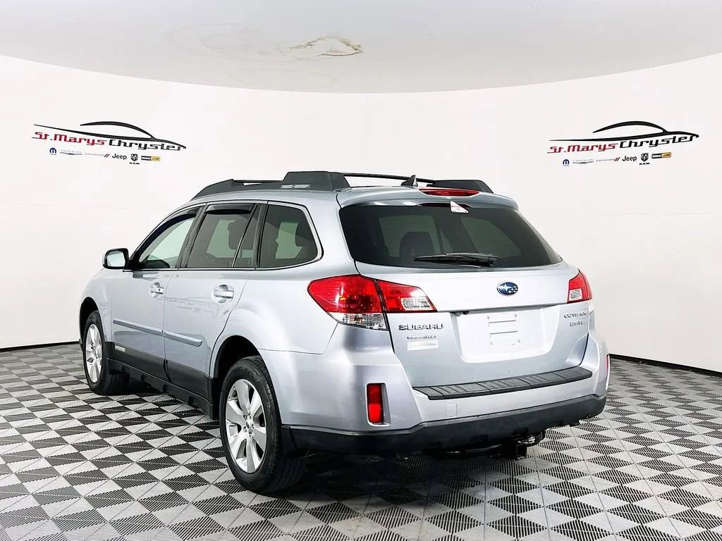 Used 2012 Subaru Outback 3.6R Limited image 6