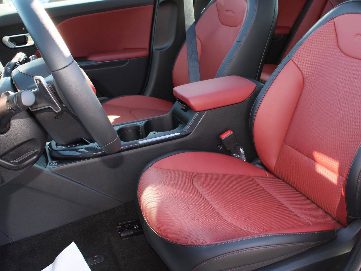 New 2025 Kia K4 GT-Line Turbo image 15