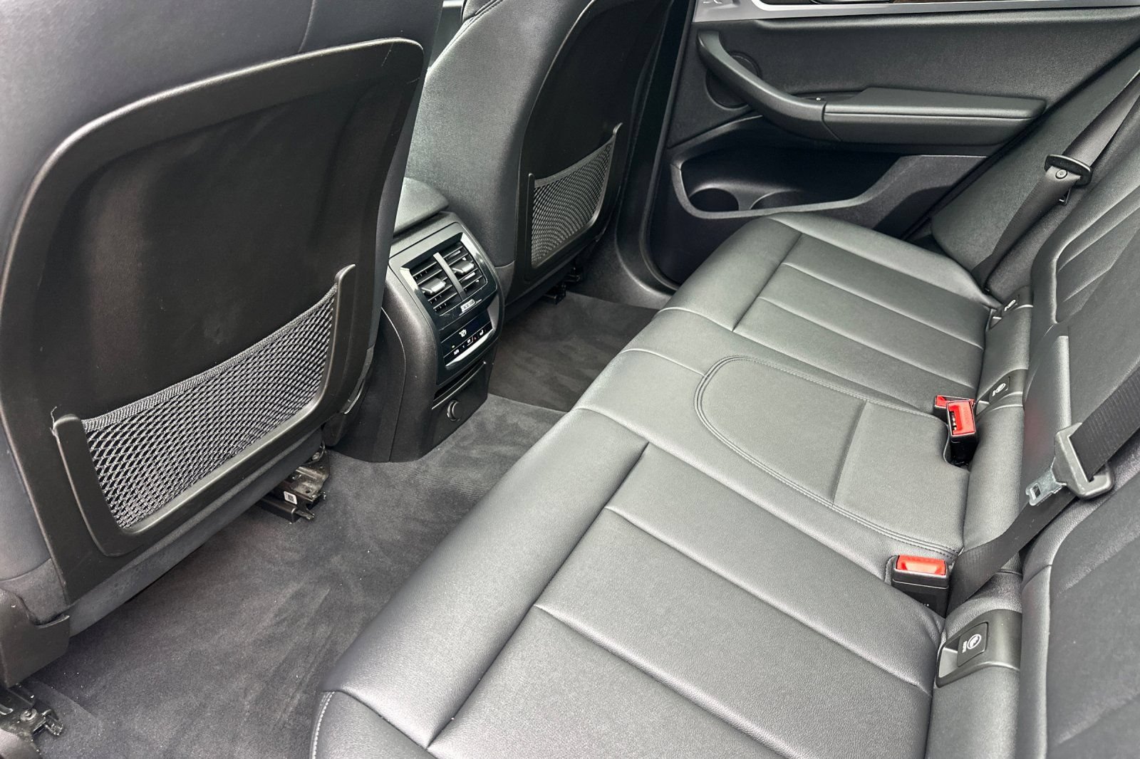 Used 2019 BMW X3 sDrive30i w/ Driving Assistance Package RWD image 14