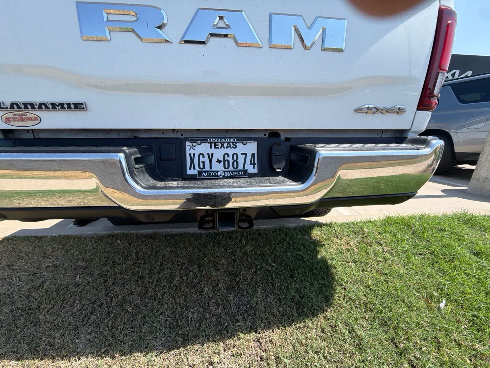 Used 2025 RAM 3500 Laramie AWD/4WD image 10