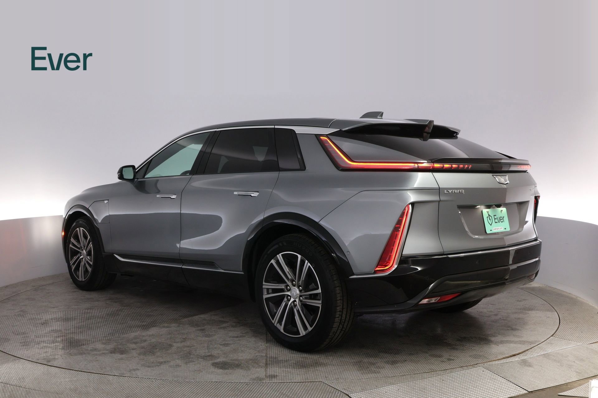 Used 2024 Cadillac Lyriq Luxury RWD image 17