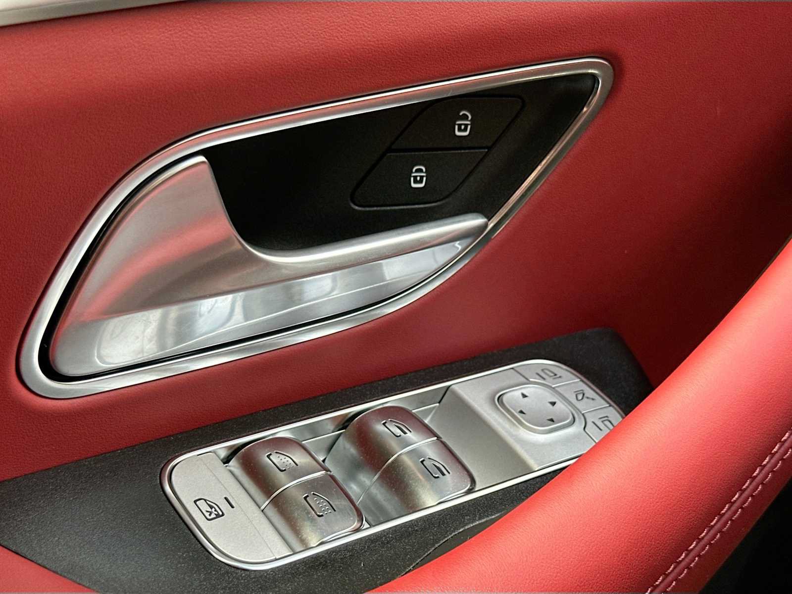 Used 2026 Mercedes-Benz Maybach GLS 600 4MATIC image 18