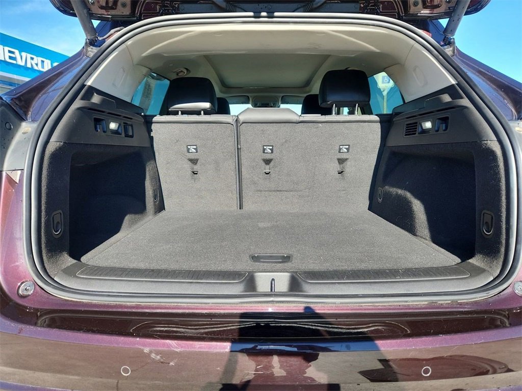 Used 2022 Buick Envision Avenir w/ Premium Seat Package image 27