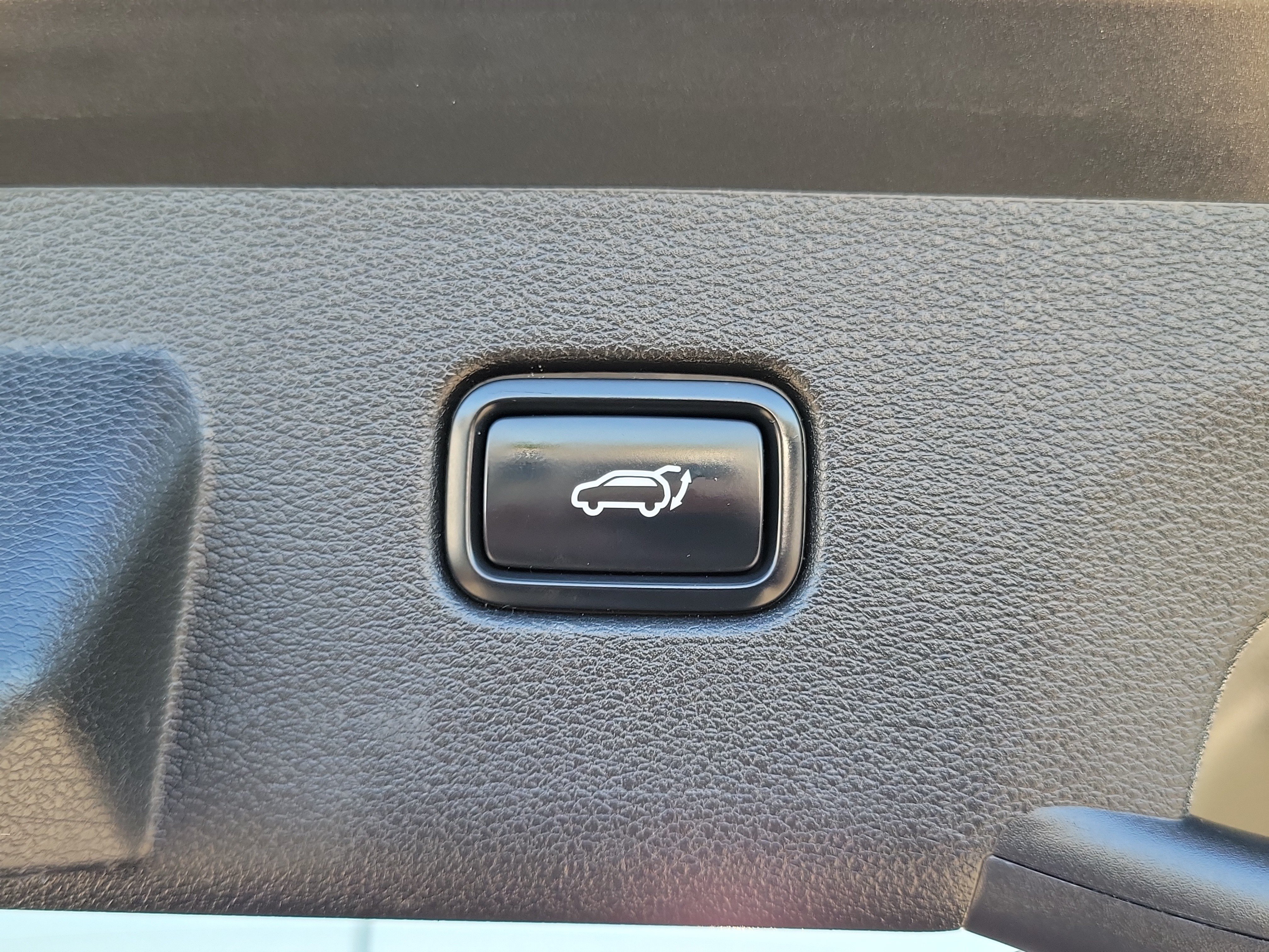 Used 2024 Kia Sportage SX FWD image 18