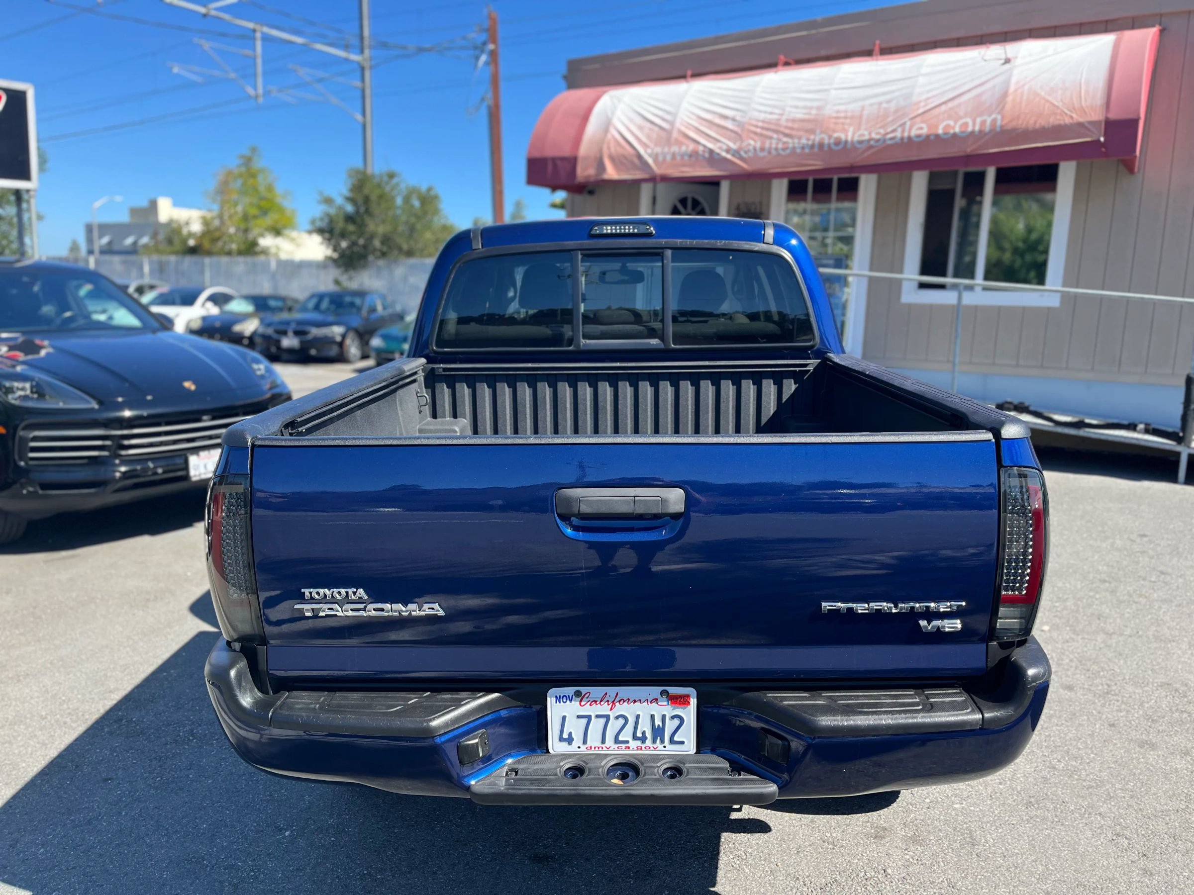 Used 2014 Toyota Tacoma PreRunner RWD image 4