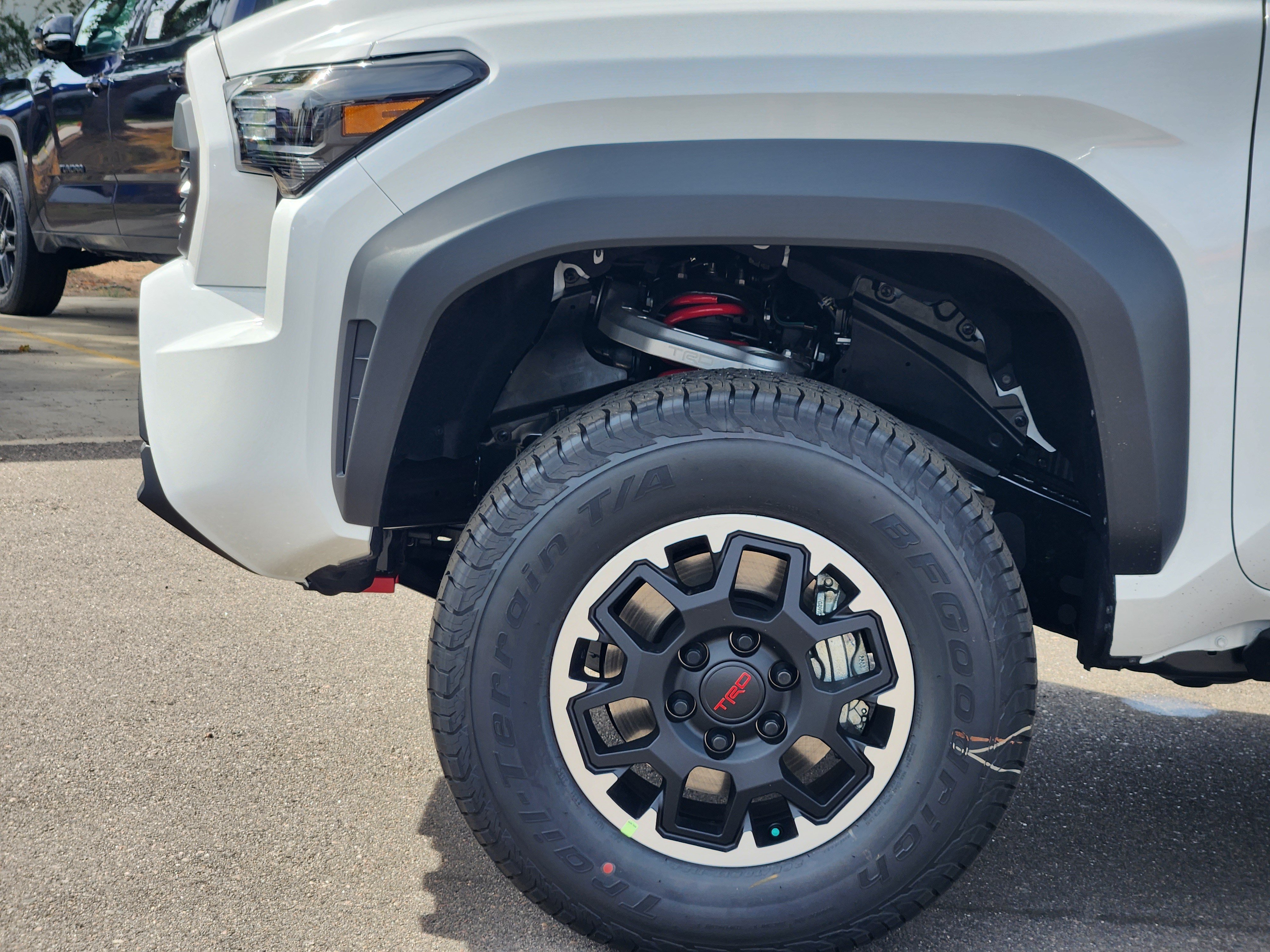 New 2026 Toyota Tacoma TRD Off-Road AWD/4WD image 4