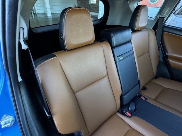 Used 2017 Toyota RAV4 Limited image 27