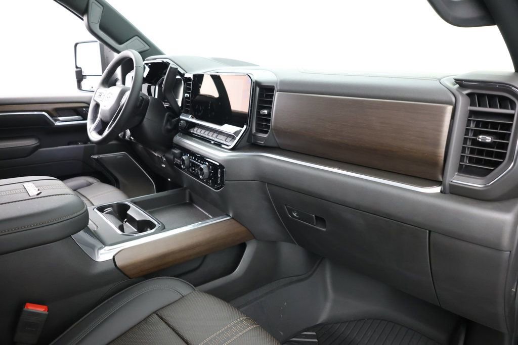 Used 2024 Chevrolet Silverado 2500 High Country w/ High Country Premium Package image 23