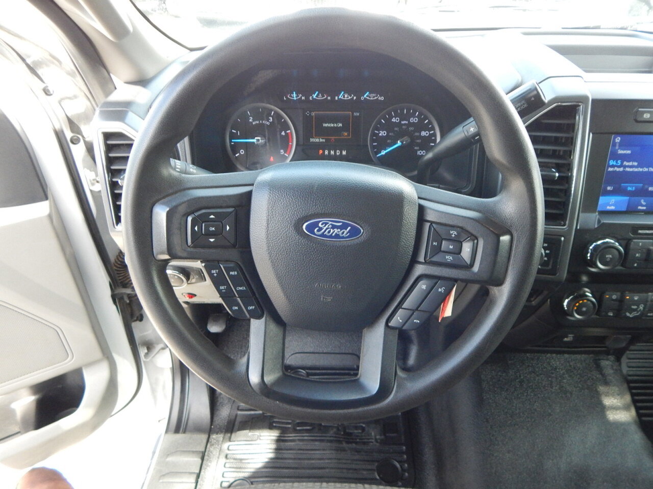 Used 2021 Ford F550 4x4 Regular Cab Super Duty image 24