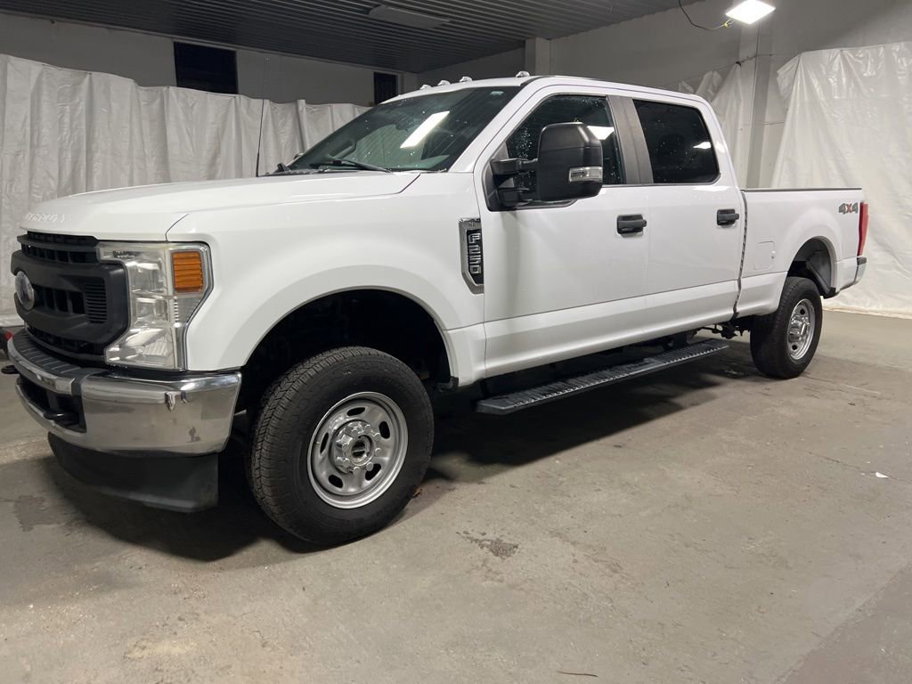 Used 2022 Ford F250 XL w/ Power Equipment Group AWD/4WD image 3