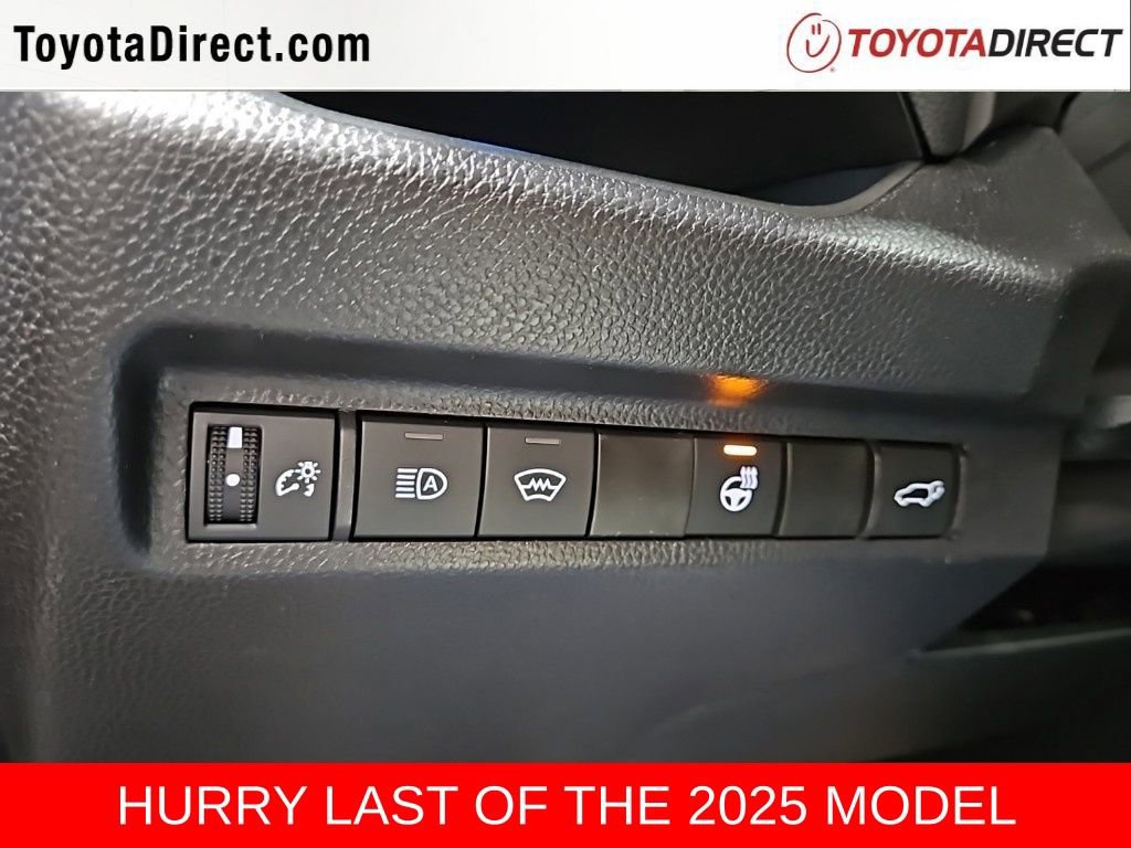 New 2025 Toyota RAV4 XSE image 20