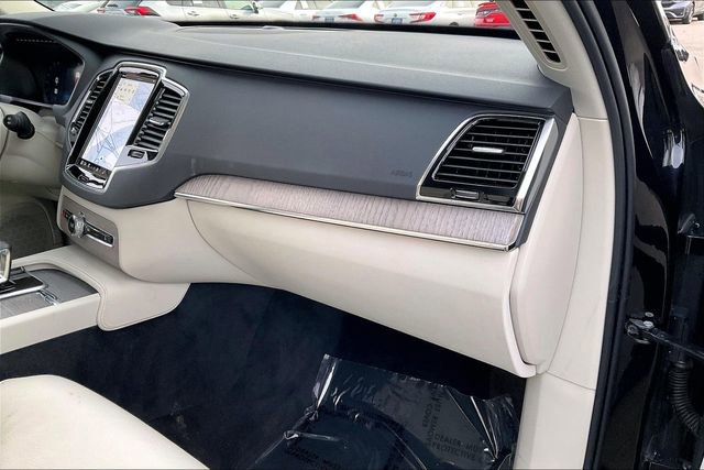 Used 2024 Volvo XC90 B6 Plus w/ Protection Package Premier image 16