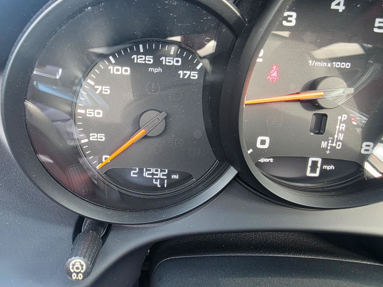 Used 2019 Porsche 718 Boxster RWD image 33