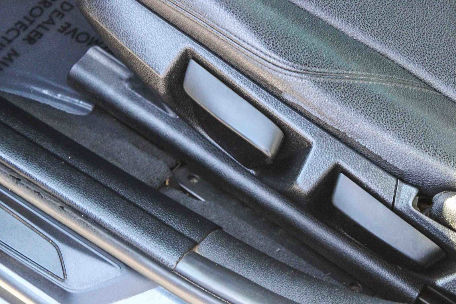 Used 2015 BMW 320i Sedan image 21