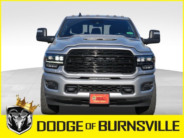 Used 2023 RAM 3500 Limited AWD/4WD image 2