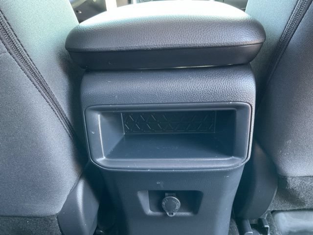 Used 2019 Toyota RAV4 LE AWD/4WD image 22