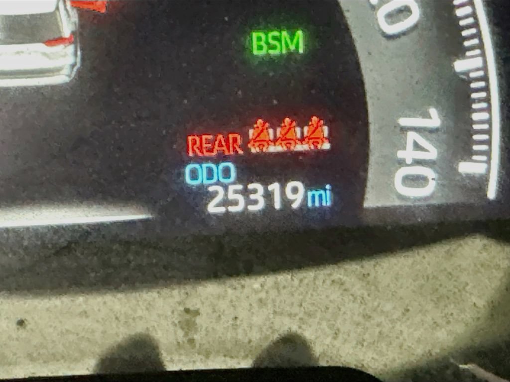 Used 2024 Toyota RAV4 LE FWD image 33