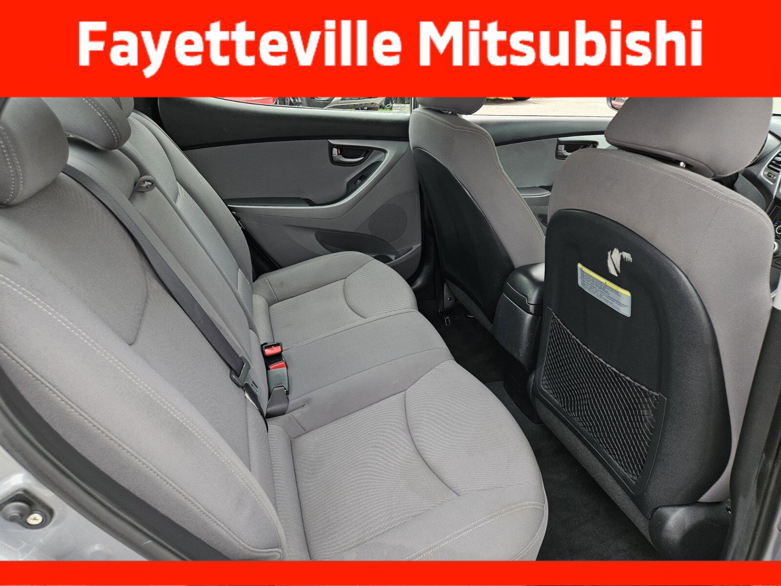 Used 2015 Hyundai Elantra SE FWD image 18