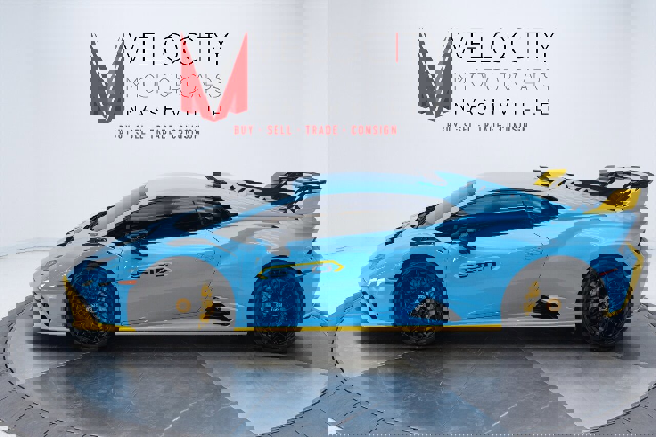 Used 2023 Lamborghini Huracan STO image 17