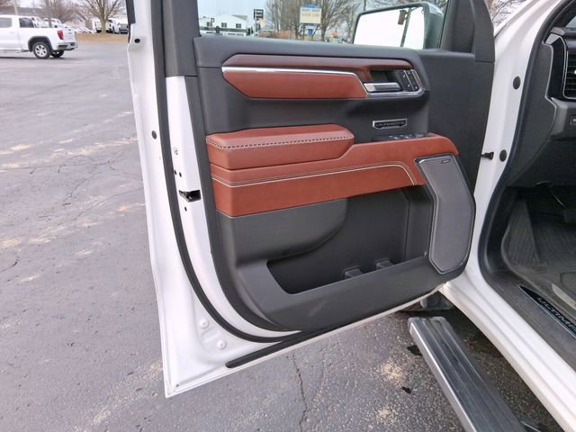 Used 2023 GMC Sierra 1500 Denali Ultimate AWD/4WD image 9