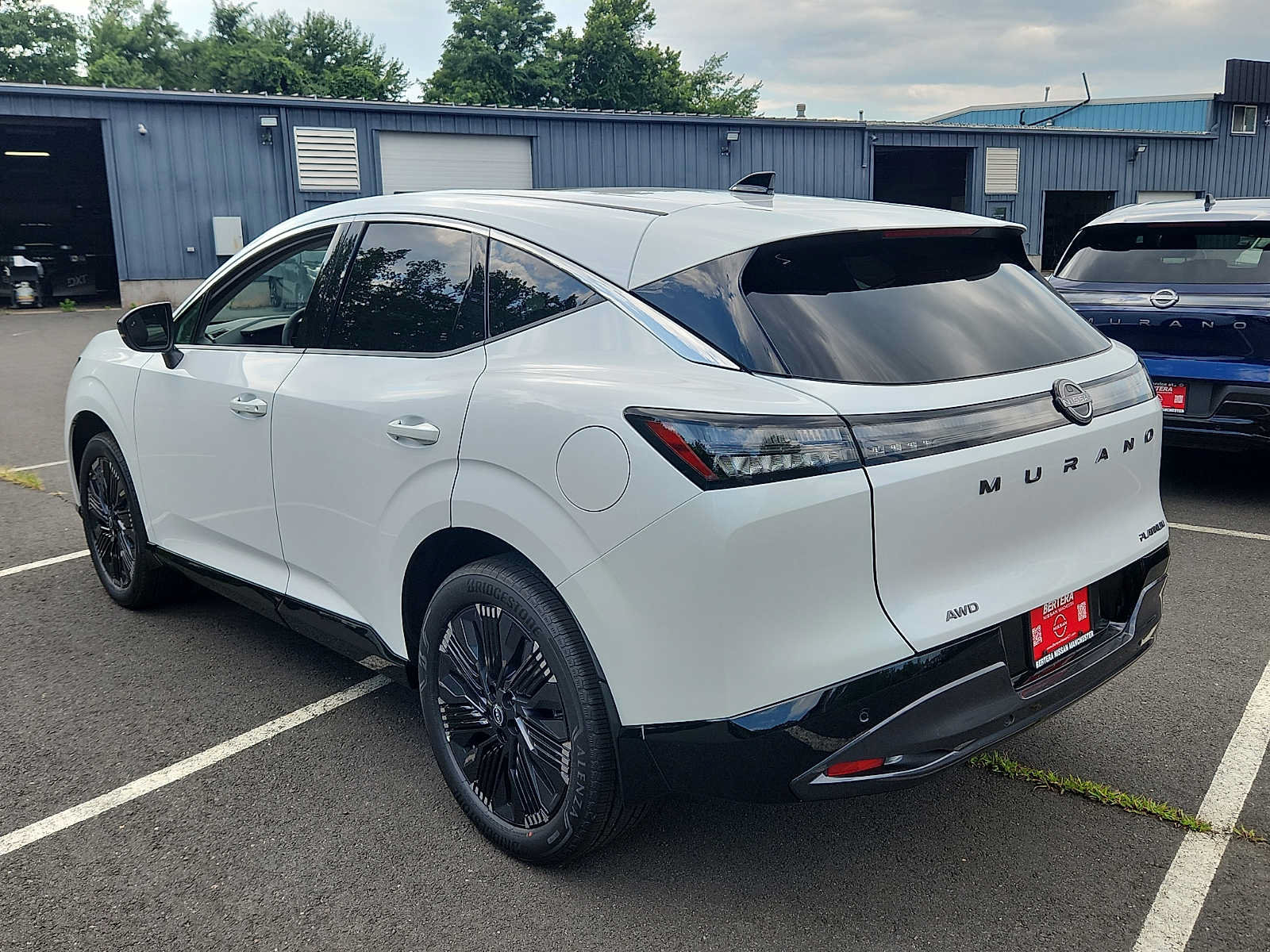 New 2026 Nissan Murano Platinum w/ Cargo Package AWD/4WD image 4