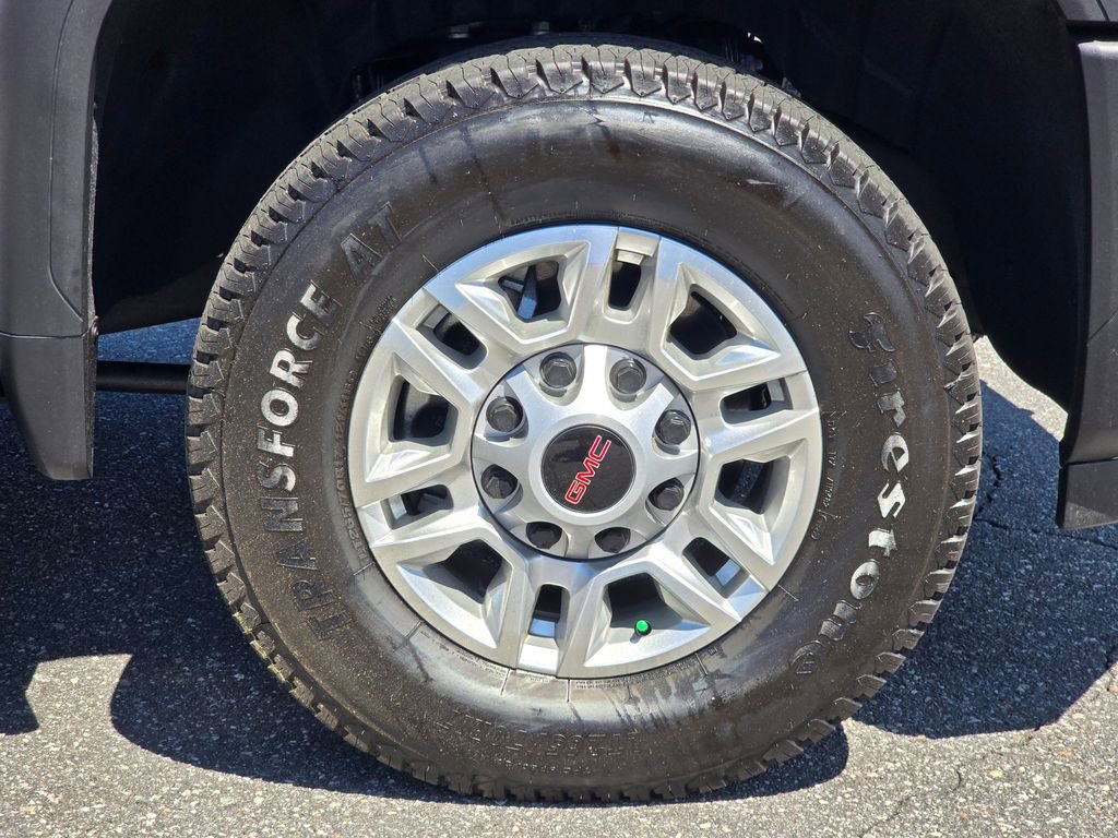 New 2026 GMC Sierra 2500 Pro AWD/4WD image 15