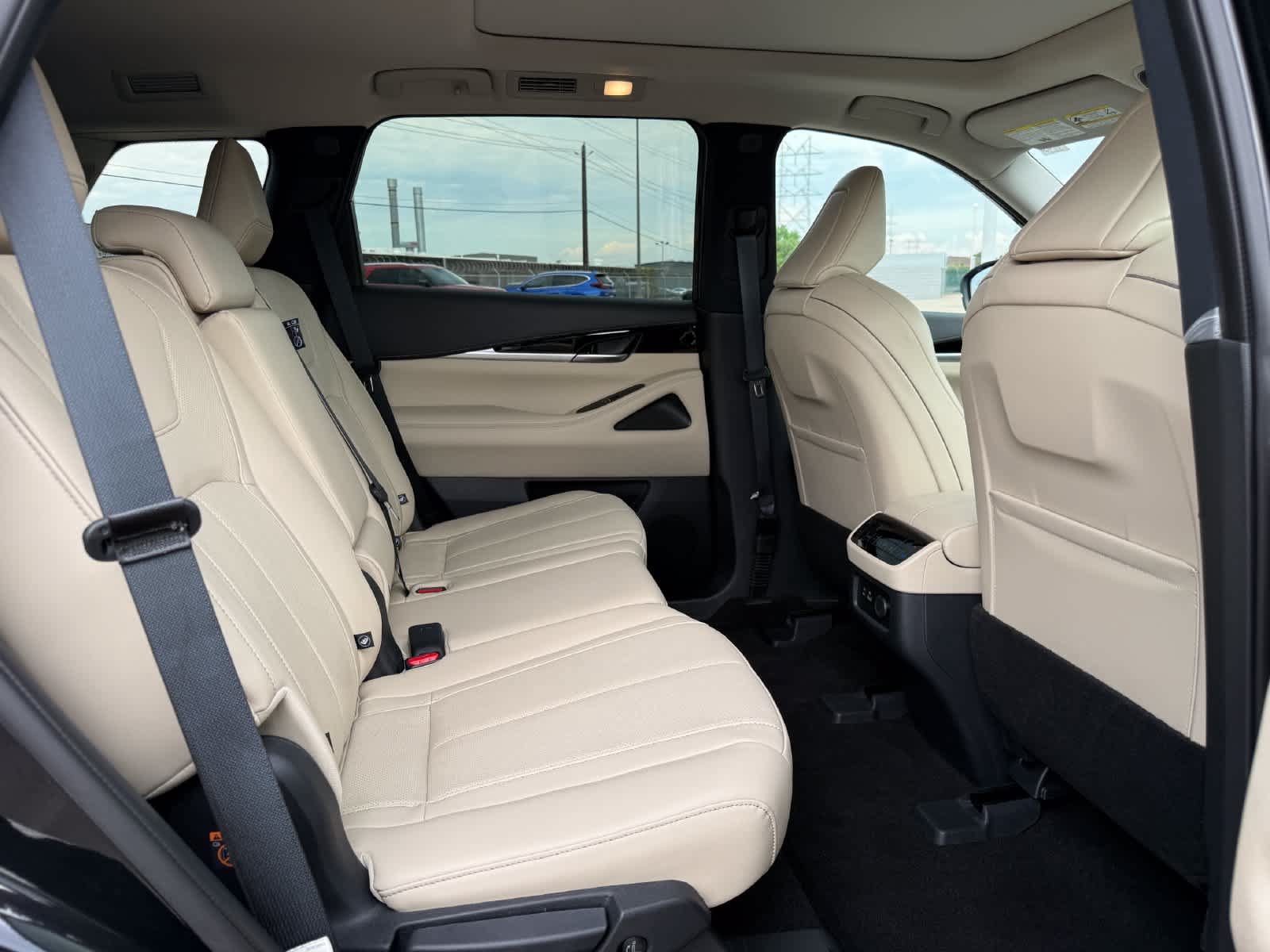 Certified 2024 INFINITI QX60 Pure FWD image 20