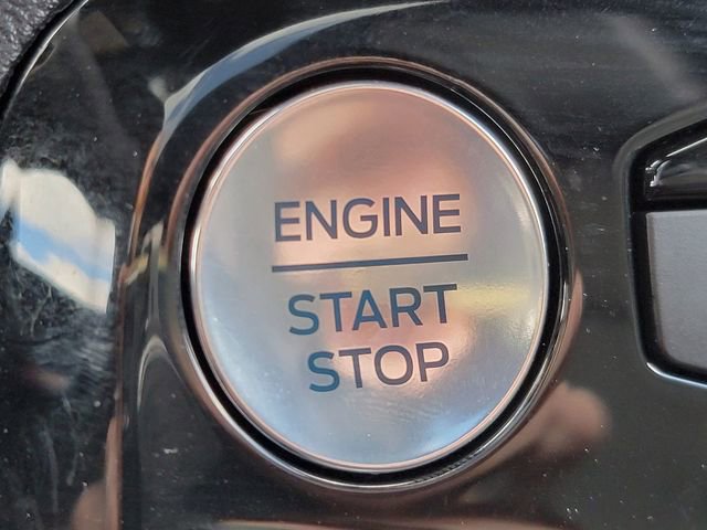 Certified 2023 Ford Escape ST-Line Select w/ Tech Pack #2 image 6