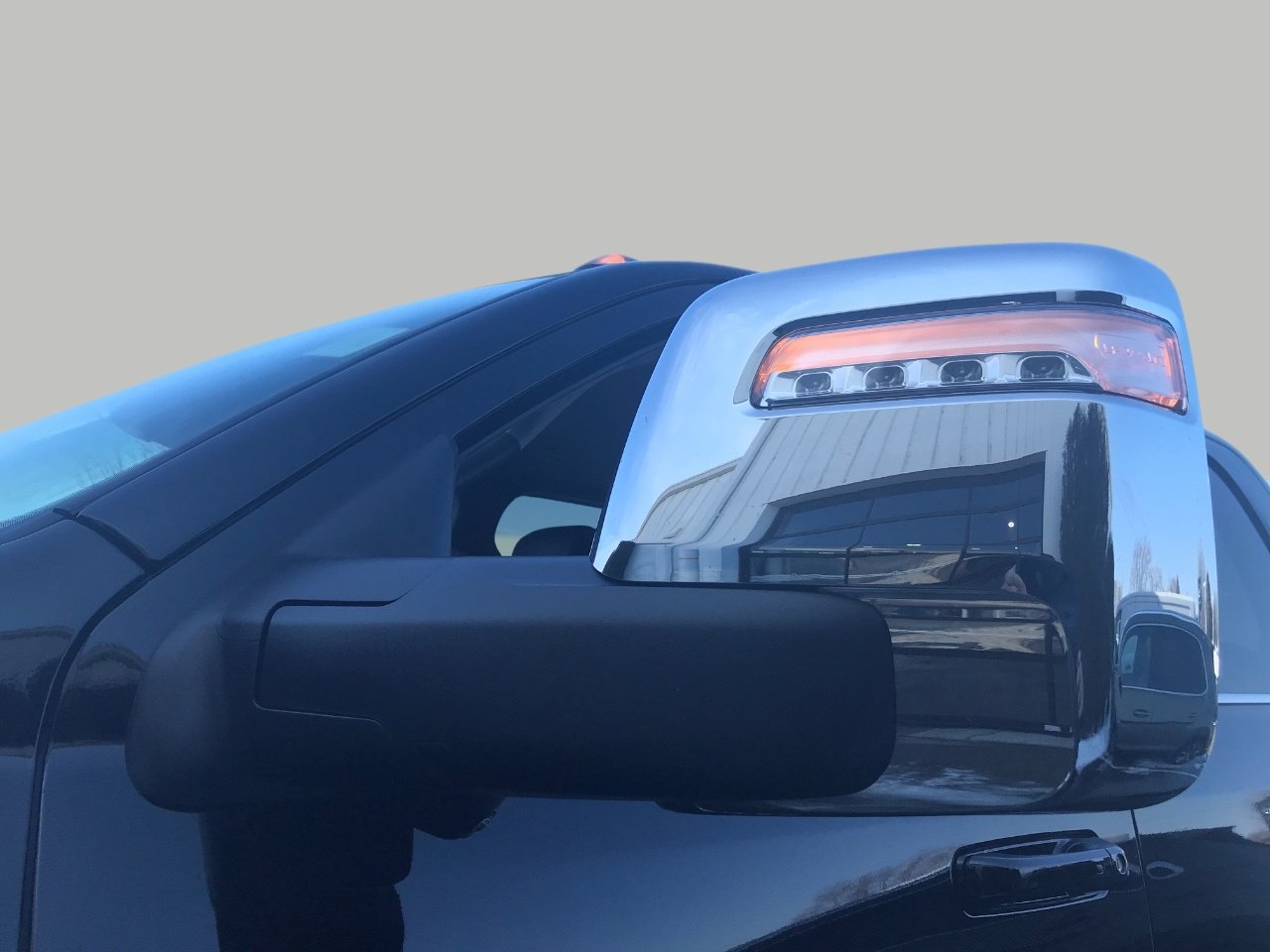 Used 2025 RAM 2500 Limited image 31