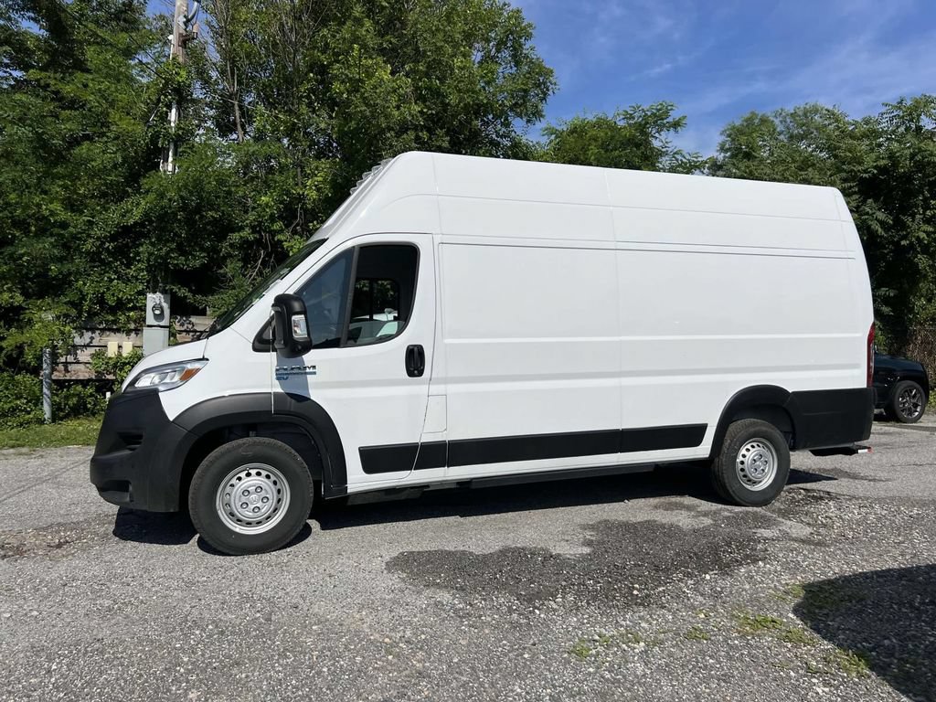 Used 2024 RAM ProMaster 3500 w/ Delivery Van Package FWD image 3