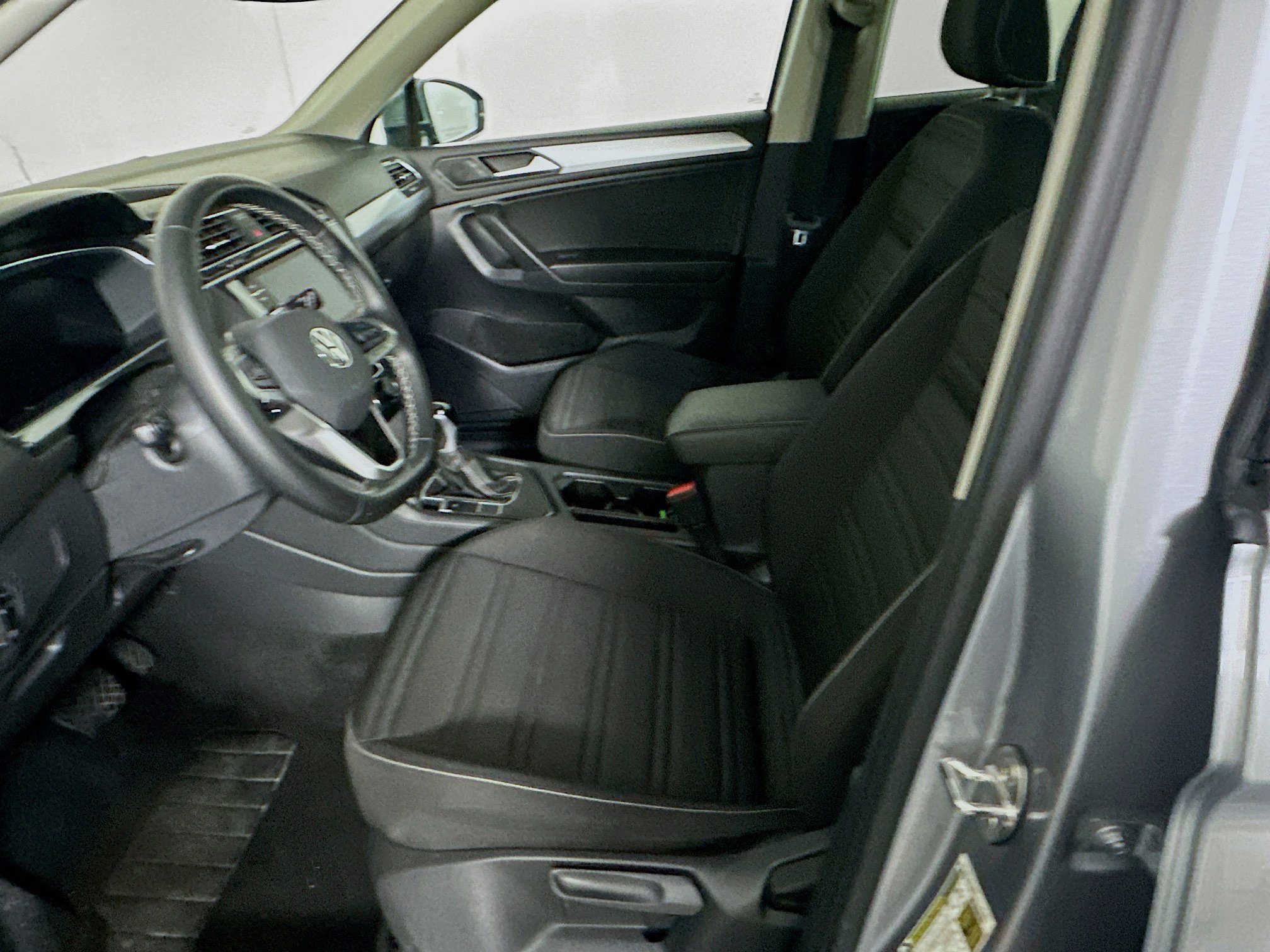 Used 2024 Volkswagen Tiguan S image 13