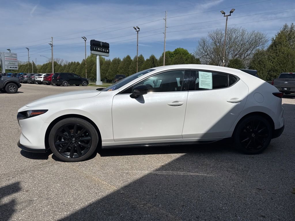 Used 2024 MAZDA MAZDA3 Hatchback w/ Appearance Package AWD/4WD image 4