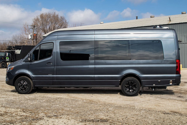 Used 2020 Mercedes-Benz Sprinter 3500 image 3