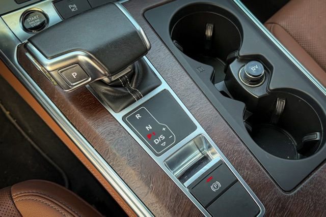 Used 2021 Audi A6 Premium Plus w/ Premium Plus Package image 28