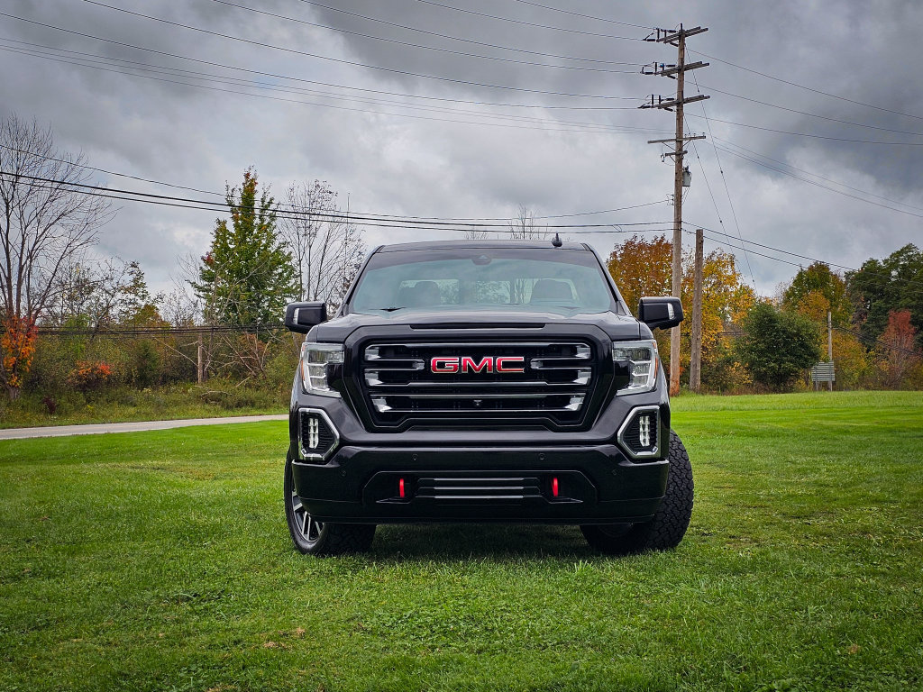 Used 2020 GMC Sierra 1500 AT4 w/ AT4 Premium Package AWD/4WD image 11