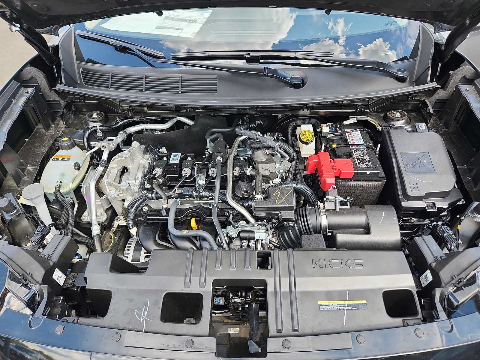 Certified 2025 Nissan Kicks S AWD/4WD image 26