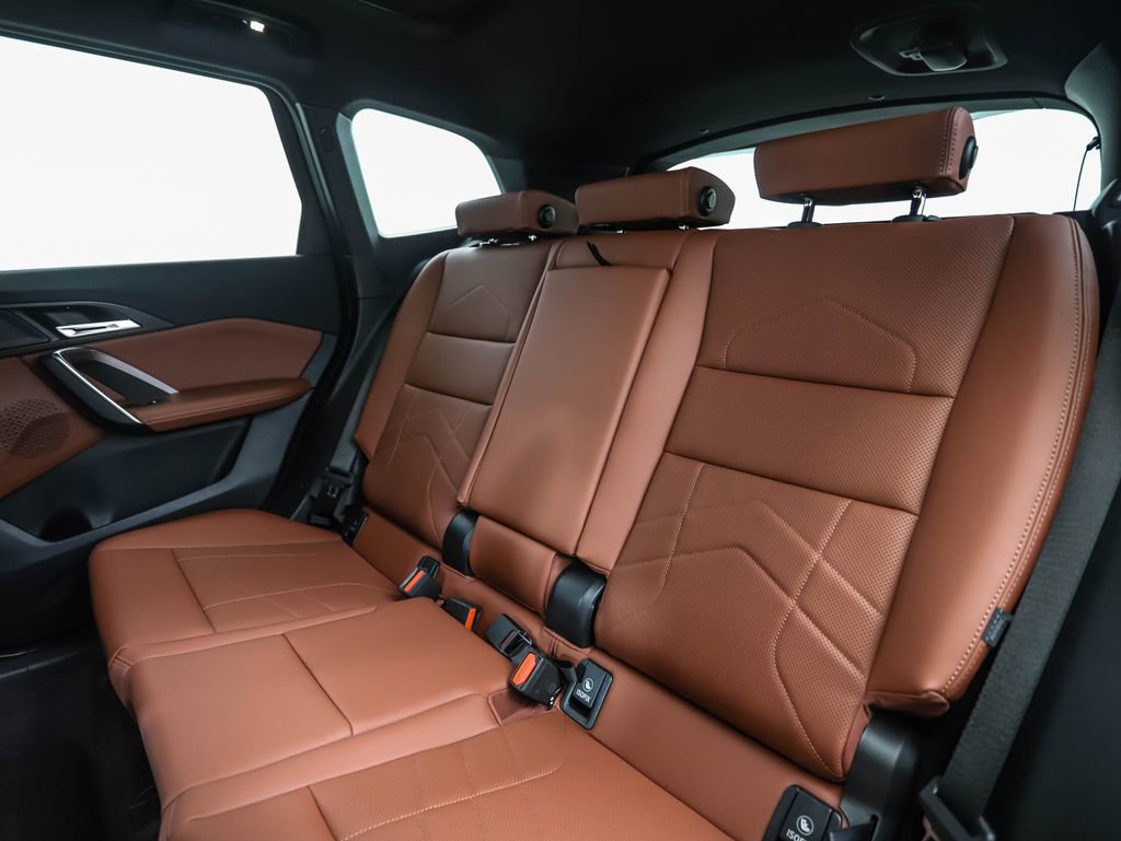 Used 2026 BMW X1 xDrive28i image 24