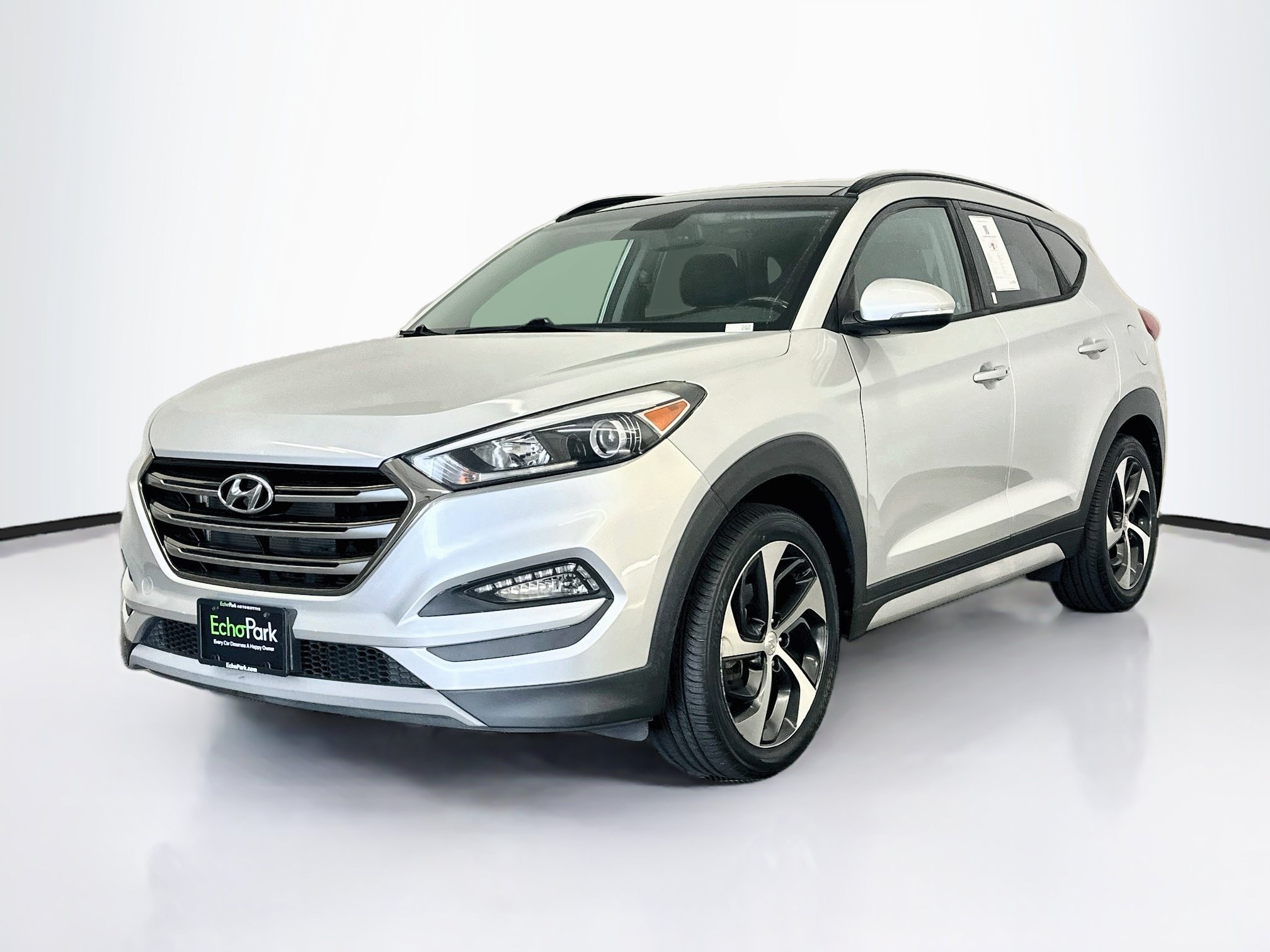Used 2018 Hyundai Tucson Value AWD/4WD image 3