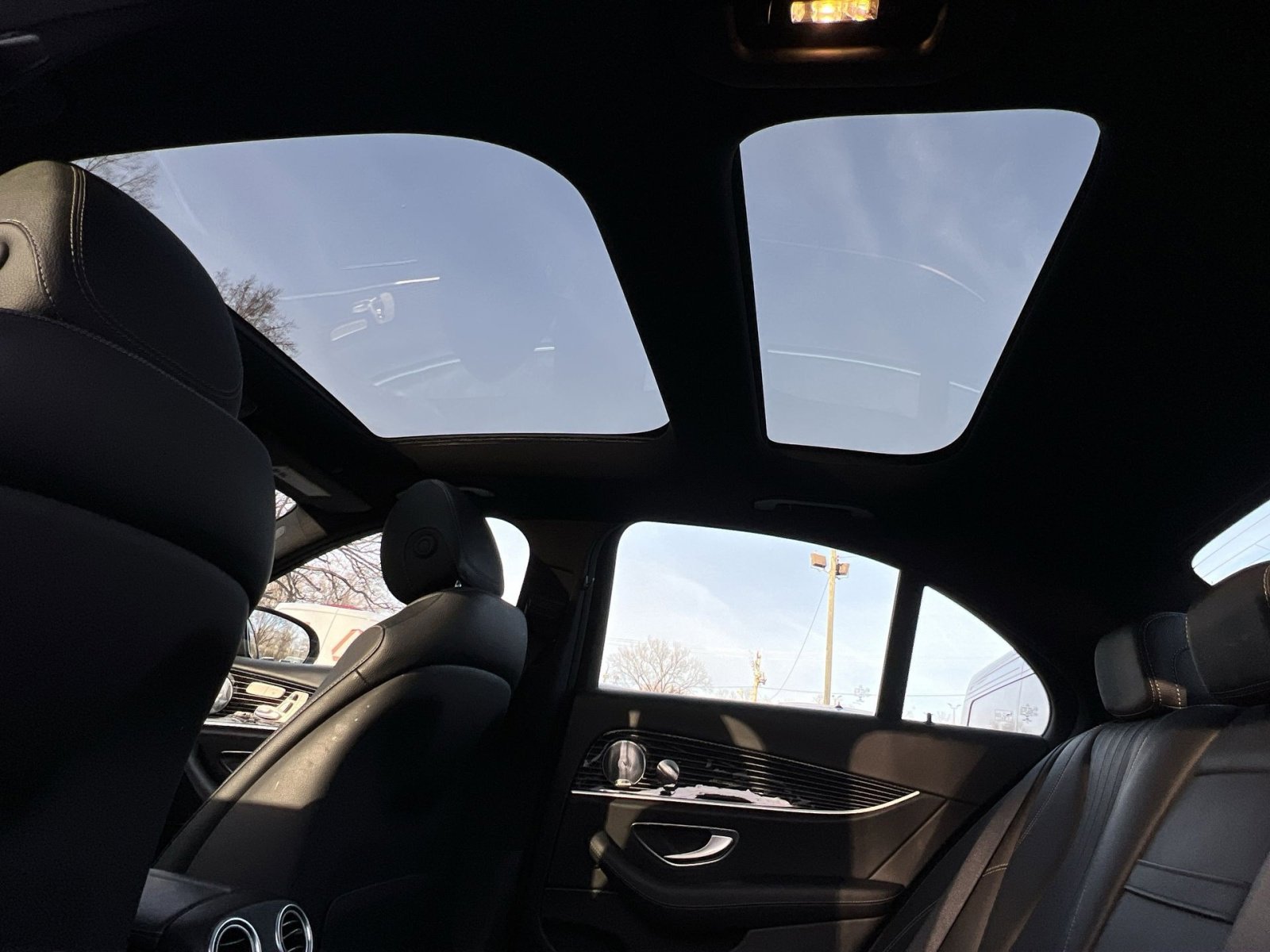 Certified 2021 Mercedes-Benz E 350 4MATIC Sedan w/ Premium Package image 22