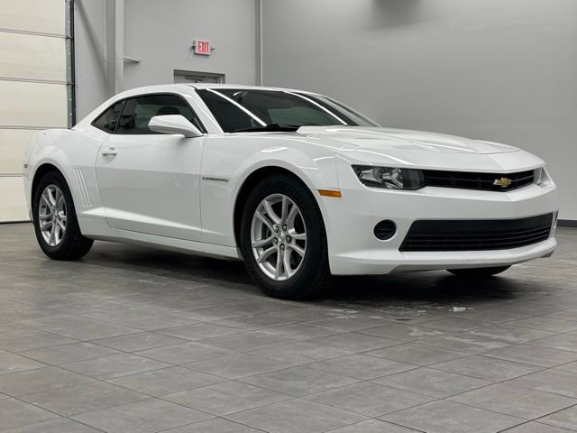 Used 2015 Chevrolet Camaro LS RWD image 1